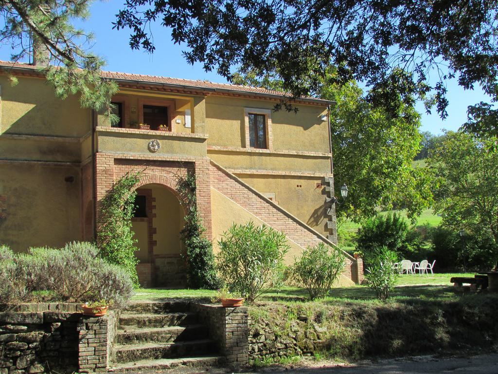 Agriturismo Dea Valfabbrica Buitenkant foto