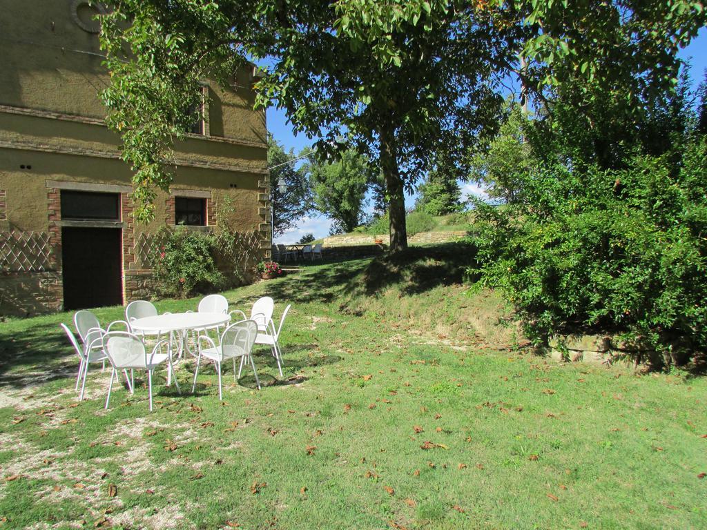 Agriturismo Dea Valfabbrica Buitenkant foto