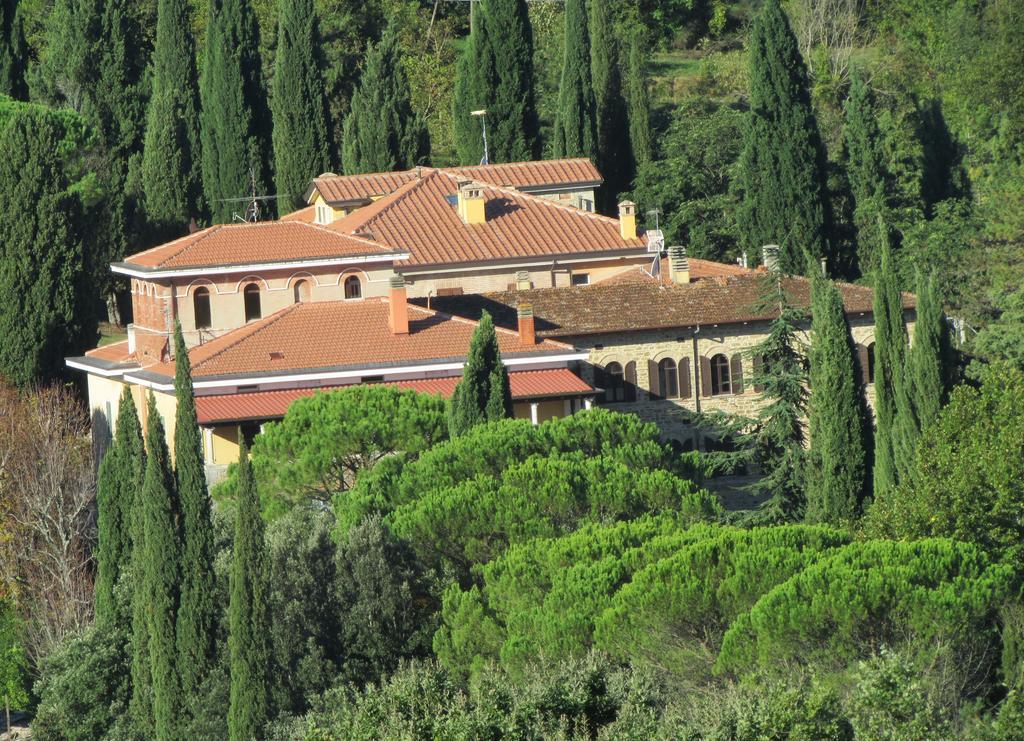 Agriturismo Dea Valfabbrica Buitenkant foto