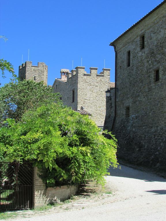Agriturismo Dea Valfabbrica Buitenkant foto